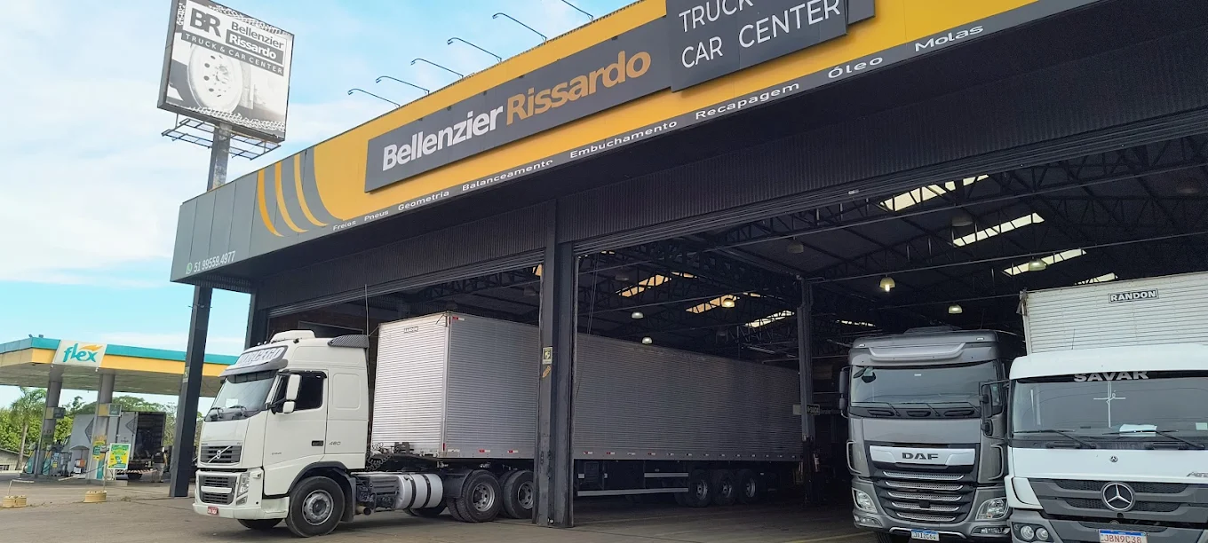 Truck Center